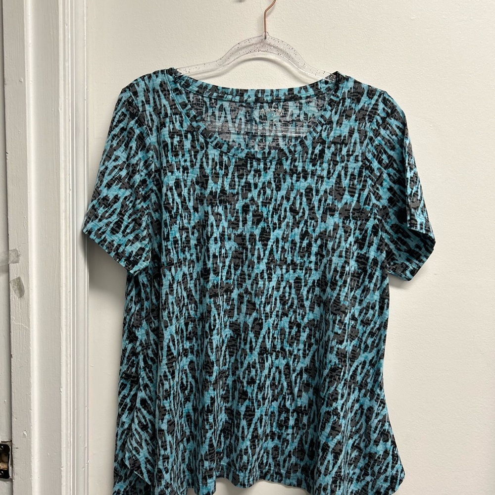 Women's Teal Abstract Patterned Top